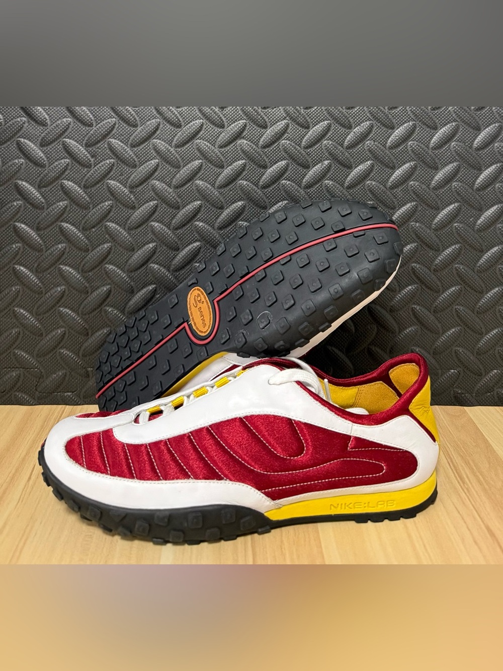 RARE‎ Y2K Vintage Nike Lab G Series Quilted Shoes Burgundy Black Womens Size 6.5